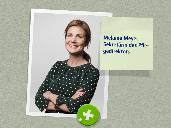 Abgebildet ist Melanie Meyer, Sekretärin des Pflegedirektors am kbo-Isar-Amper-Klinikum.