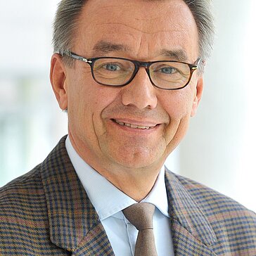 Prof. Dr. med. Franz Joseph Freisleder, Ärztlicher Direktor des kbo-Heckscher-Klinikums